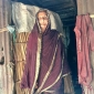 স্বামীর কথা রাখতে ঝুপড়ি ঘর আঁকড়ে আছেন ছবরজান